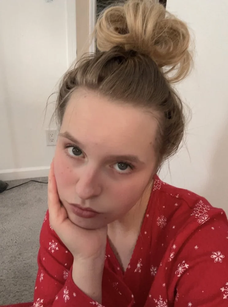 Illustrative profile photo