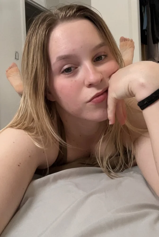 Illustrative profile photo